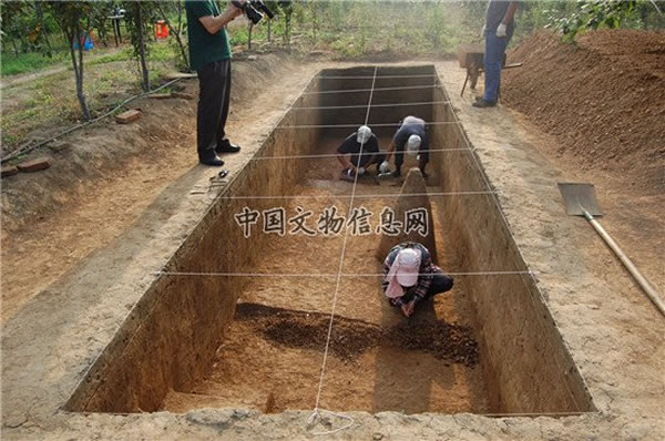 2012年试掘西区第3层发掘现场照片