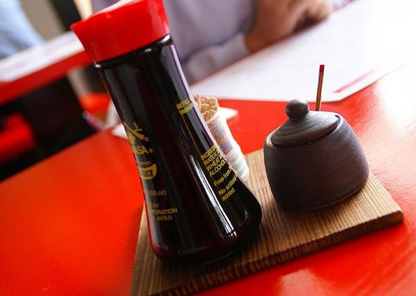 �����ư��̲����棬�����ڵ�EFdA�ɷֱȴ�ͳҩ���Ϊ��Ч��