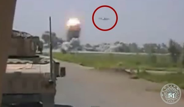 美军拍到UFO轰炸塔利班基地?美媒:伊拉克汽车炸弹爆炸