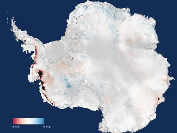 南极洲冰盖融化,向海洋释放含有大量的生物利用度铁质。