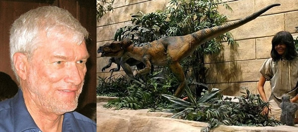 哈姆(左)在“创造论博物馆”展出异特龙骨头化石(右),声称可证明恐龙与人类曾经共存。