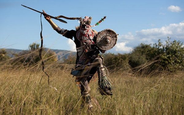 坦桑尼亚农耕民族苏库马人——从狮子复仇者变成偷猎者