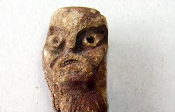 俄罗斯民众捞鱼捞到青铜器时代异教神像