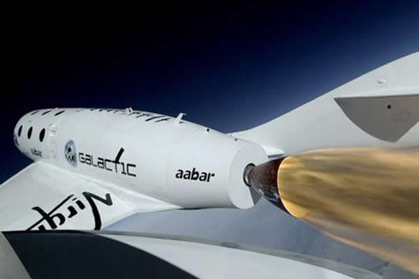 太空船二号发动机点火测试