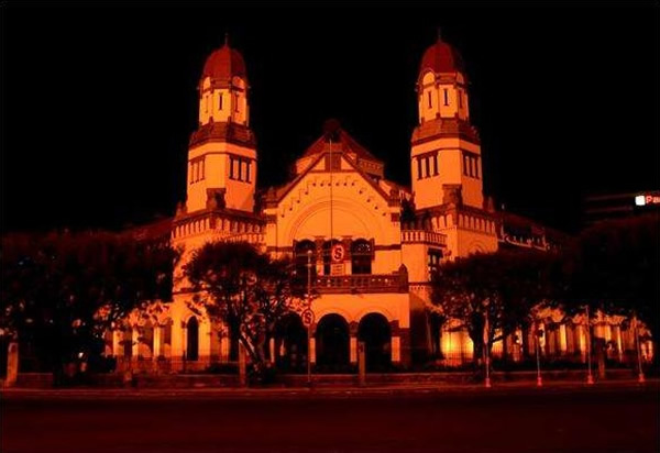 印尼中爪哇“千门之屋”:全球最恐怖的鬼屋之一