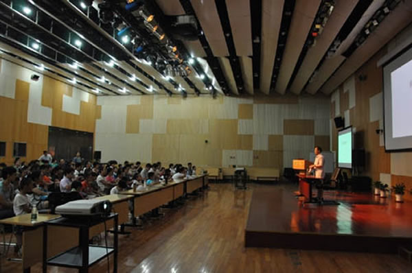 苗德岁“来自猩猩的你——达尔文与《物种起源》读书会”