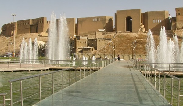 �����˰������ճǱ�