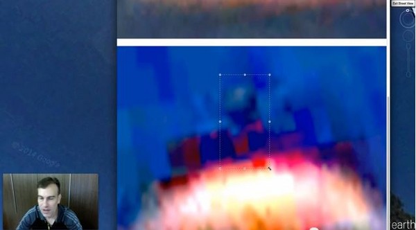 在台居住的沃林,发现蒙大拿上空的飞碟上有外星人。