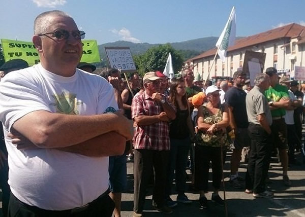 ����ũ��ʾ�����鵱�ַ���Ұ��������