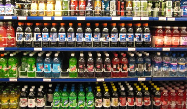 加拿大最新研究发现:女性每周饮多于3罐汽水将增加患乳癌风险