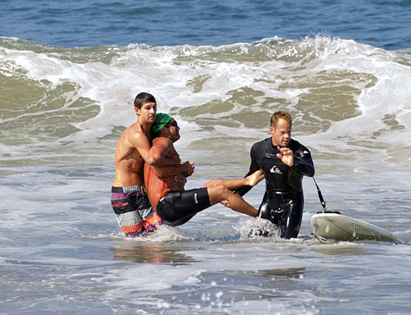 �����ϼ��ݺ�������һ�����������¼�