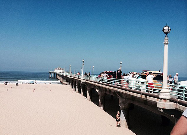 �����ϼ��ݺ�������һ�����������¼�