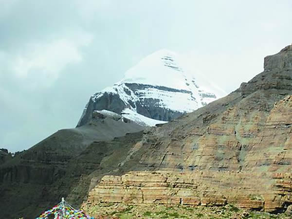 �Ե�˹ɽ����