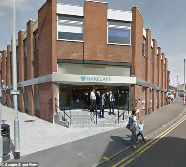 Ӣ��������������ʱ�����Լ������ִ�������