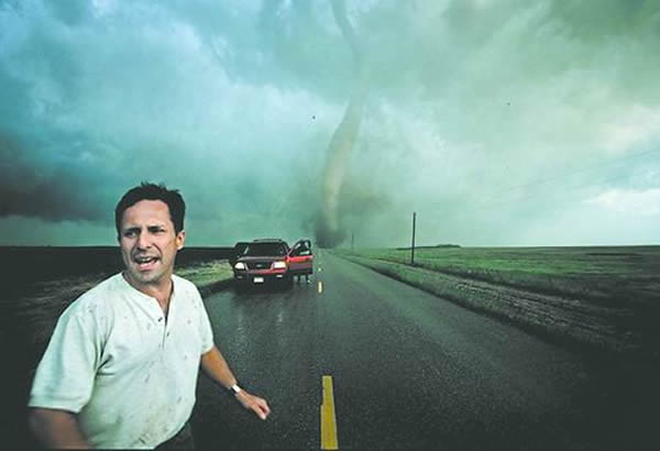 龙卷风研究学者蒂姆·萨马拉斯