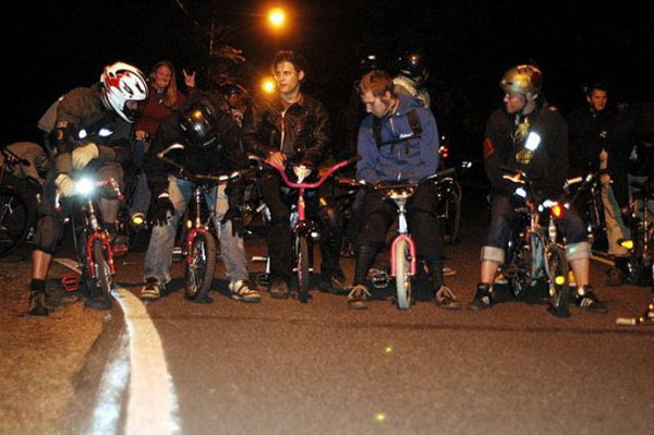 �������ո��ݲ�����������Zoobomb���� ������ͯ������ɽ��