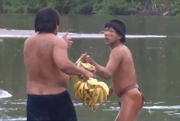 ����ѷ�������򶾷���ⱺͷǷ��ɷ������뿪�Լ��Ĳ���