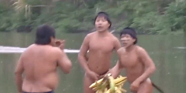 ����ѷ�������򶾷���ⱺͷǷ��ɷ������뿪�Լ��Ĳ���