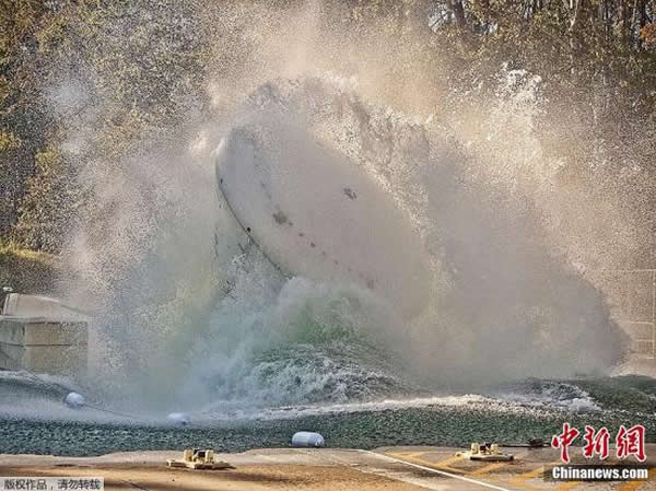 2011年10月27日,美国宇航局公布了“猎户座”多用途载人飞船(MPCV)进行跌落试验的照片。据悉,此次跌落试验是在位于美国弗吉尼亚州汉普顿兰利研究中心进行的