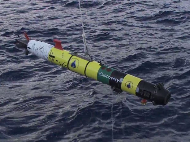 ��ī����Ĺϵ�³�յ��⺣�ĵ�һ����������ҹ�����REMUS������Ӱ������ REMUS SharkCam ����ӰƬ