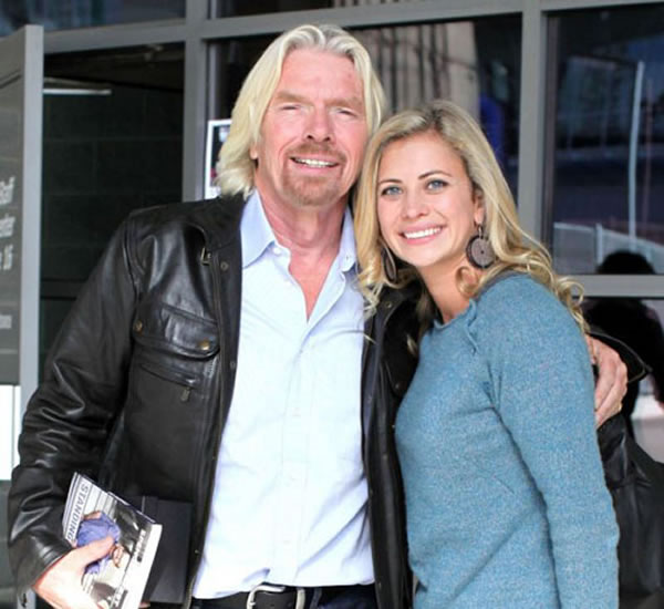 英国维珍老板怀孕女儿欲做太空分娩第一人