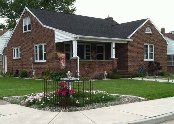 屋主夫妇声称寓所(图)住了6只鬼,令他们的生活不得安宁。