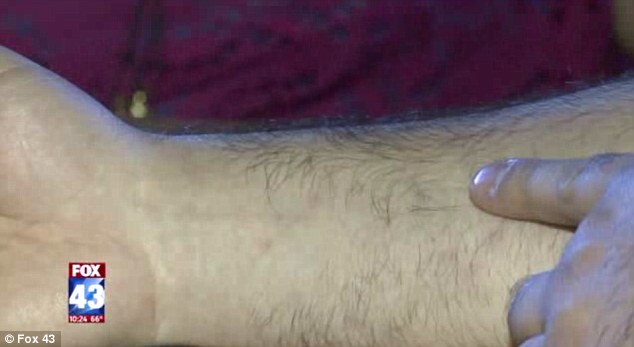 美国宾夕法尼亚州著名鬼屋据传住着至少五只鬼 入屋采访的摄影师被莫名抓伤