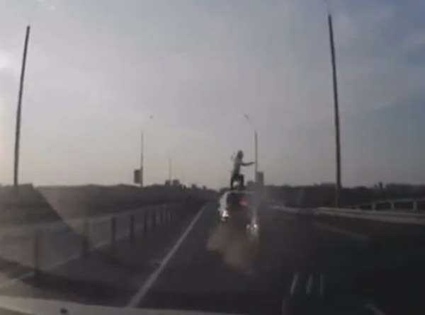 �׶���˹���˵�Ħ�г��� ��շ�Ծ�ϳ����ܳ���