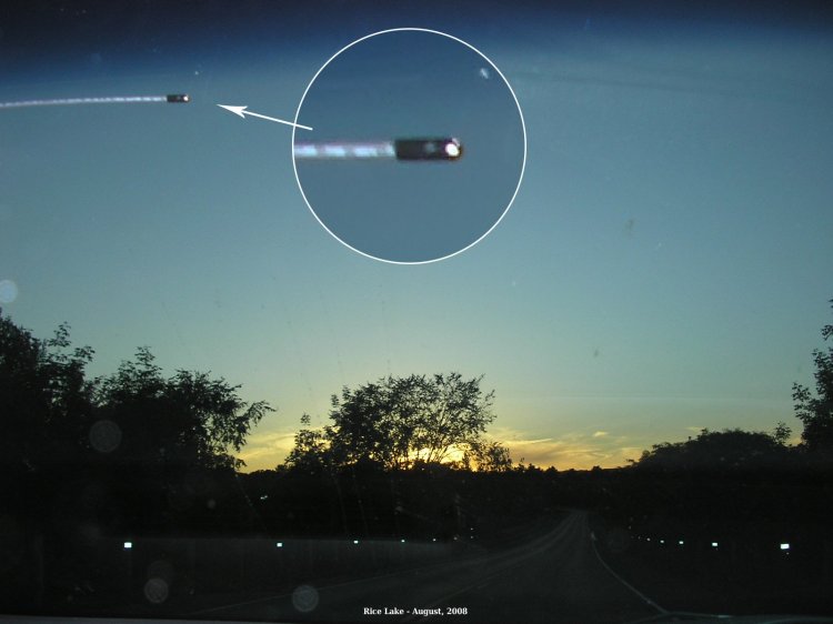 外星人、不明飞行物(UFO)是否存在?加拿大UF