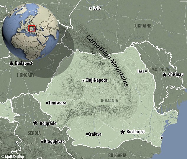 �������Ƕ�Ѩ�з��ֵ������ӡ��ʯ���ܱ�ԭ������Ĺ��ϵö�