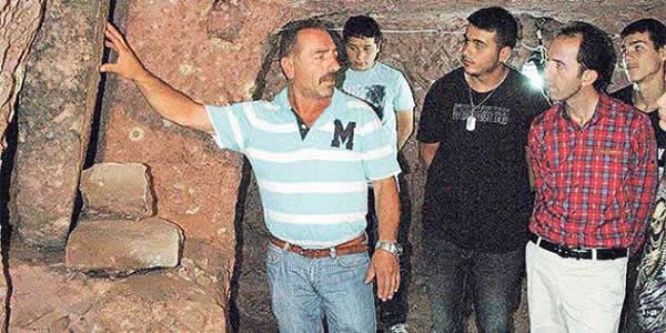 土耳其男子发现住宅埋藏古代地下城