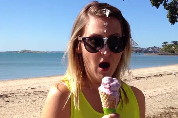 ������Ů������ʺ��Ϯ������������