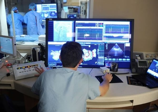 ����ר���о��ӹ۲��˵�������ɫ�仯��֪�仼���ಡ�ķ���