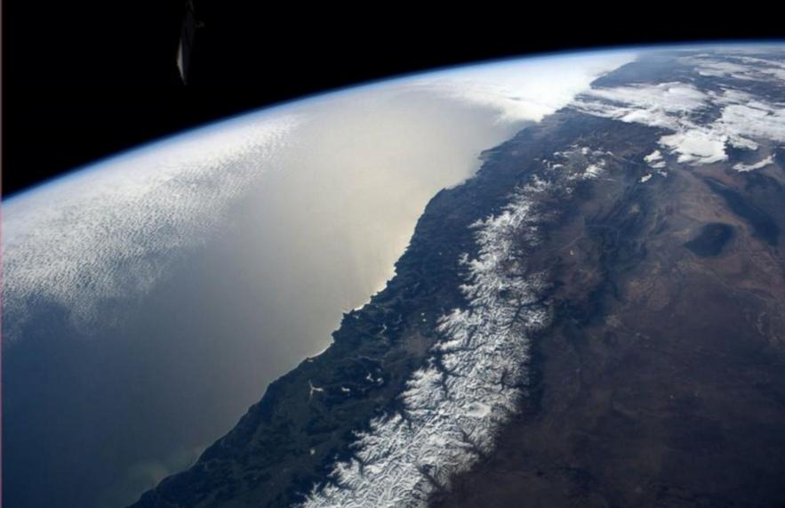 �Ա�ڹ��ʿռ�վ������İ���˹ɽ��