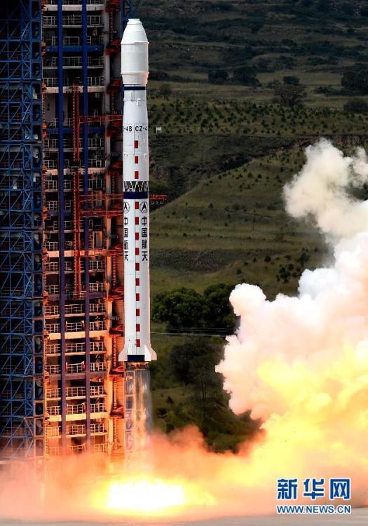 当日11时22分,我国在太原卫星发射中心用长征四号乙运载火箭,成功将遥感卫星二十一号发射升空,卫星顺利进入预定轨道。