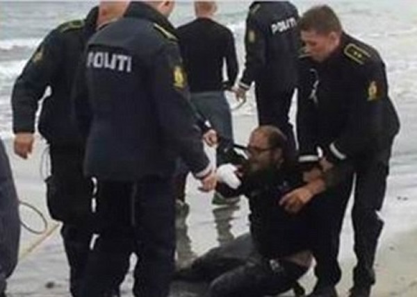 �������˳�Ա���±����󾯷��в�