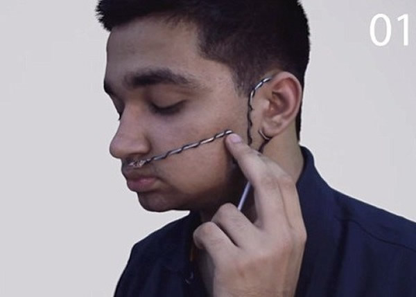 Google科学博览会:印度少年研发“鼻语” 呼吸变摩斯密码助沟通