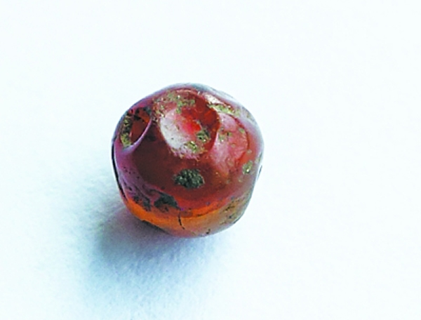 �������