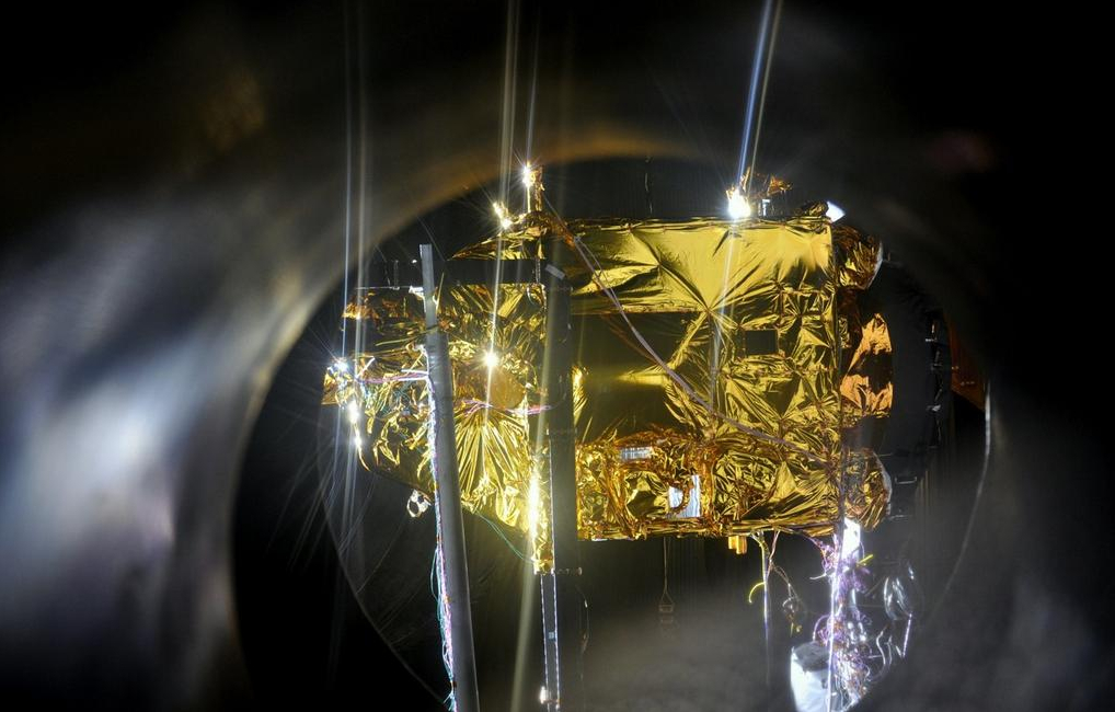 ����̽��������̫����ƽ�����