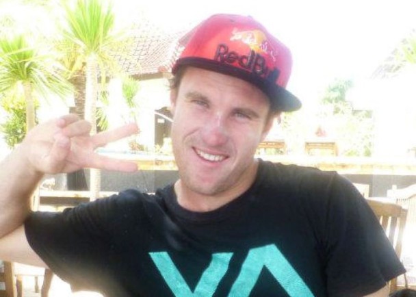 �������ӻ���������Ϯ�� ��ҧȥһ��