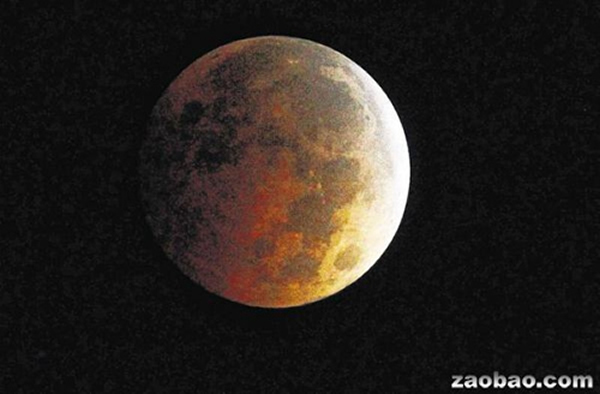 ��������������ҹĻ�ϸ߹ҵ�Ѫ�£����ϵ������۶��ܿ��������ʺ�ɫ