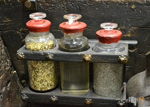 ������������ħ3��������ʥˮ����ͷ���Ρ�