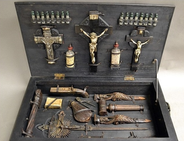 ��һС����ħ�����䣬����ʮ�ּܵȴ�ͳ��ħ������