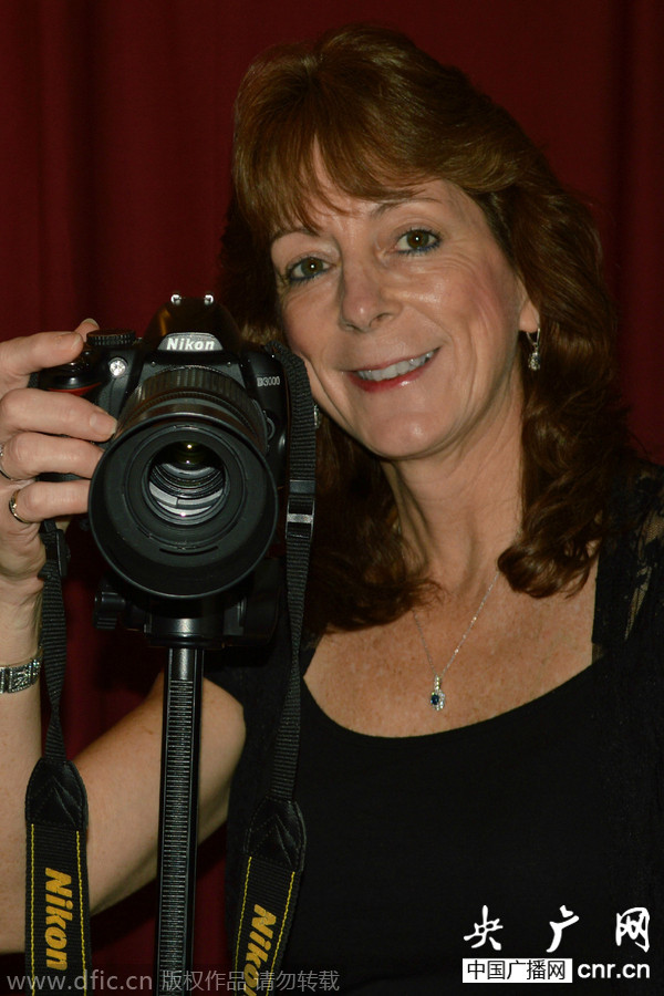 ôŮ˿ڷɻԽձȺϿʱĵԾ޺硱澰