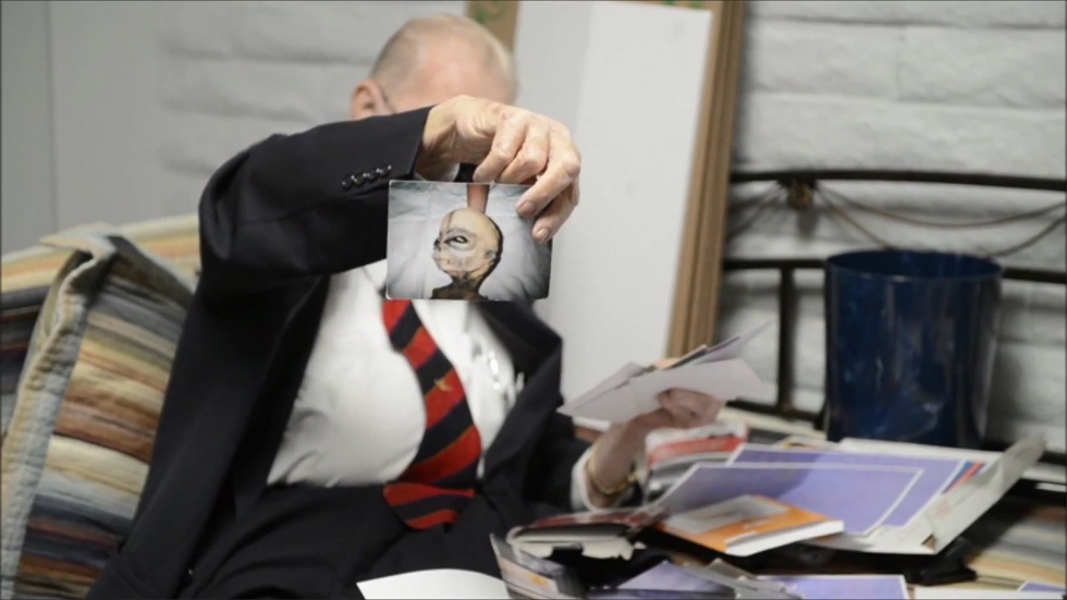 �������ϣ��������˾ǰ��������ǰ�ع���������Ƭ��18������������51������