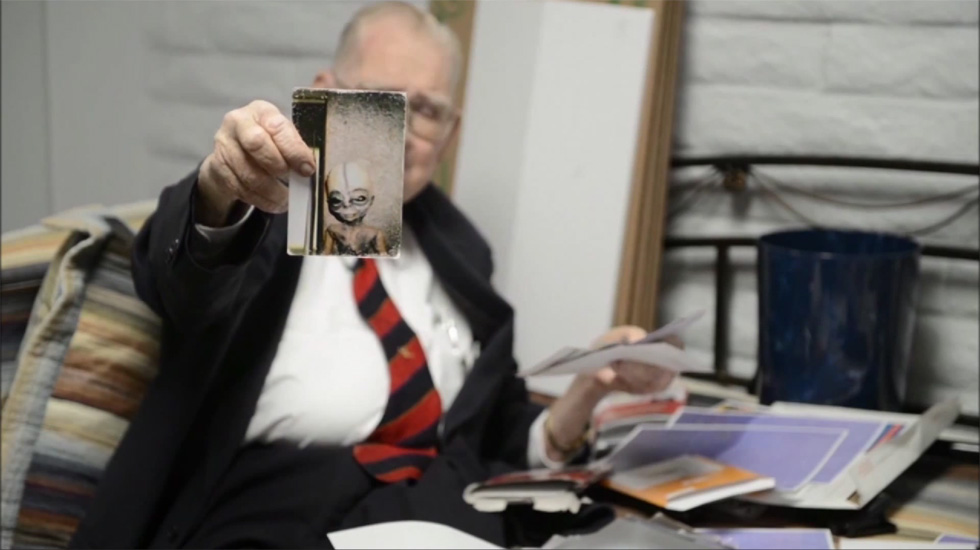 �������ϣ��������˾ǰ��������ǰ�ع���������Ƭ��18������������51������