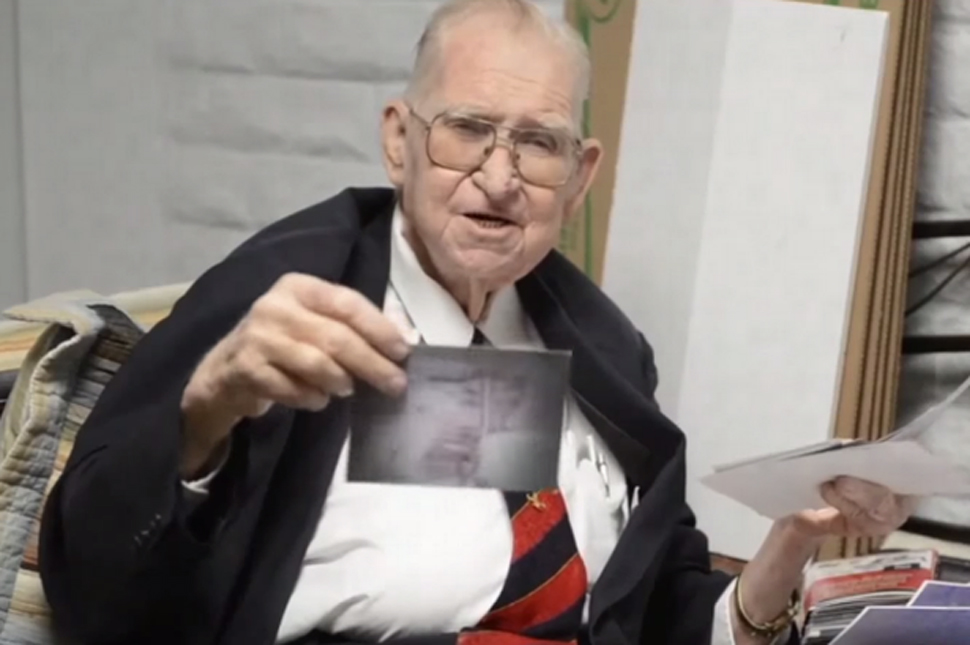 �������ϣ��������˾ǰ��������ǰ�ع���������Ƭ��18������������51������