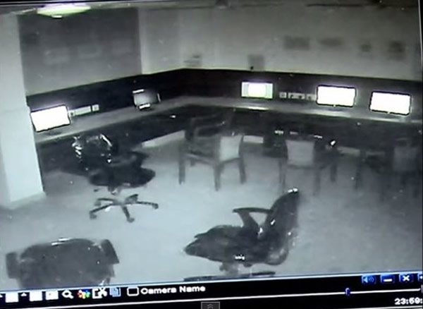 印度新德里地方法院闹鬼:办公室电脑突然亮起、关掉的电灯又自己打开