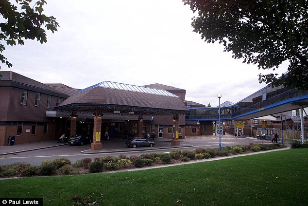 英国医院意外拍到“鬼新娘”灵异照片