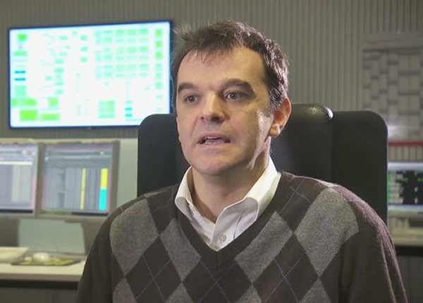 阿科马佐称,暂未能保证可以把菲兰“安全地”降落。